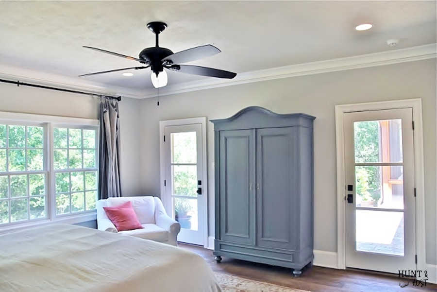 Tour this beautiful French country home with decorating influences from New Orleans and abroad. www.huntandhost.net