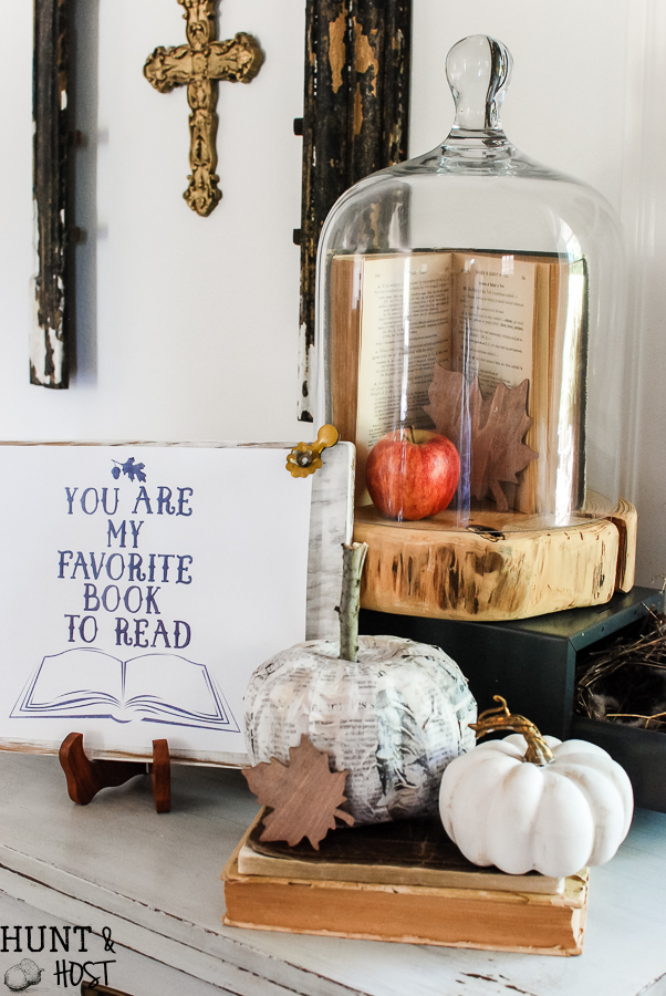 A cozy autumn home tour inspired by books and pages for Fall. Plus a free printable for a friend...You are my favorite book to read. 