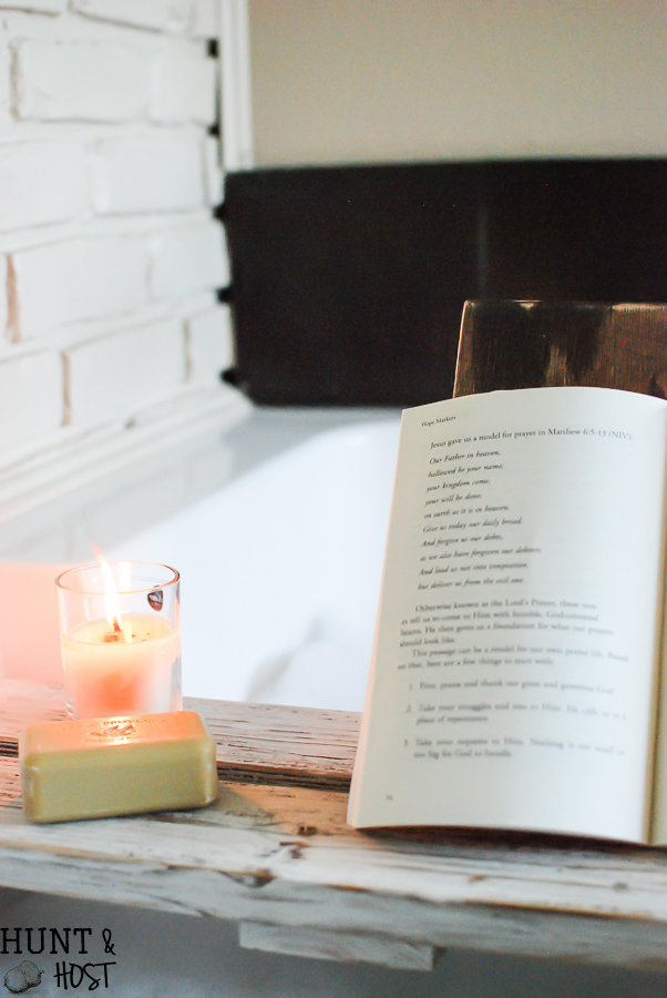 DIY tutorial for a bath tray with a book rest! This bath caddy will make your relaxing hot tub time even more luxurious!